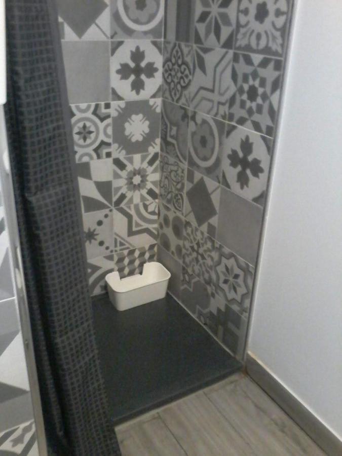 Pequeno Alojamiento Con Mini Piscina - No Climatizada Βαλένθια Εξωτερικό φωτογραφία