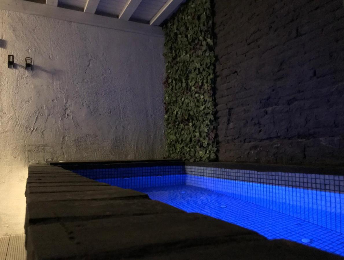 Pequeno Alojamiento Con Mini Piscina - No Climatizada Βαλένθια Εξωτερικό φωτογραφία