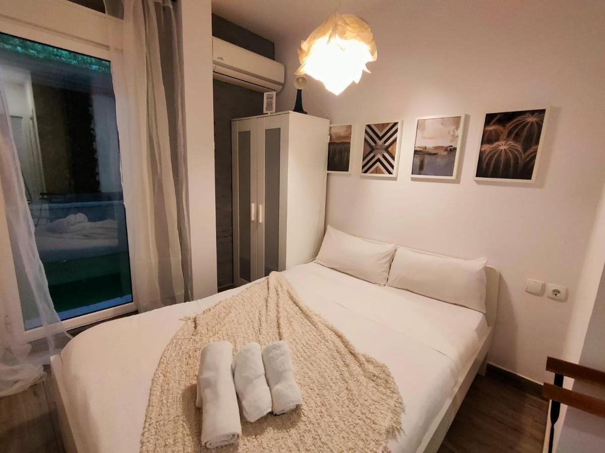 Pequeno Alojamiento Con Mini Piscina - No Climatizada Βαλένθια Εξωτερικό φωτογραφία
